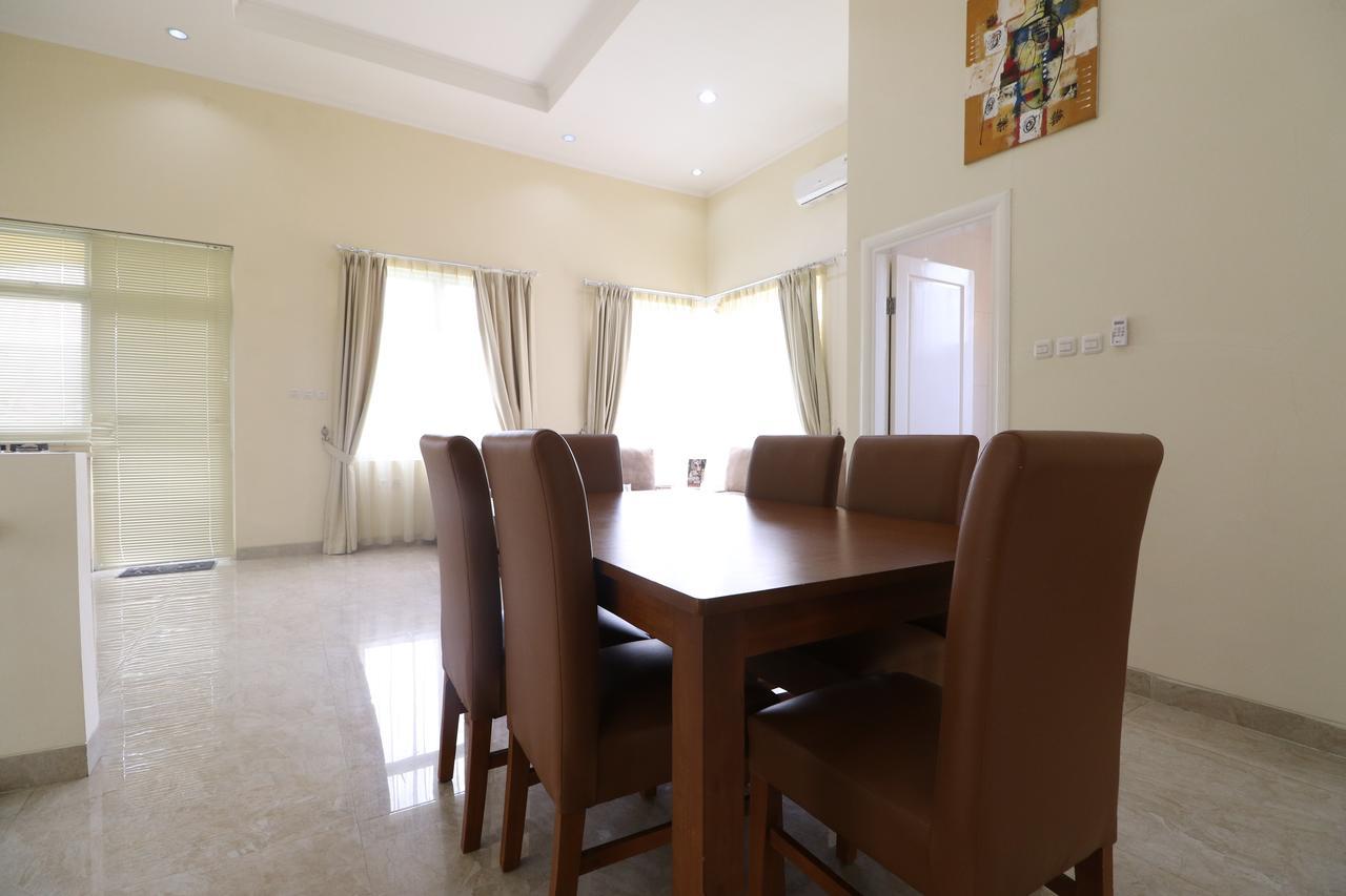 Diyar Villas Puncak M4/12 Exterior photo